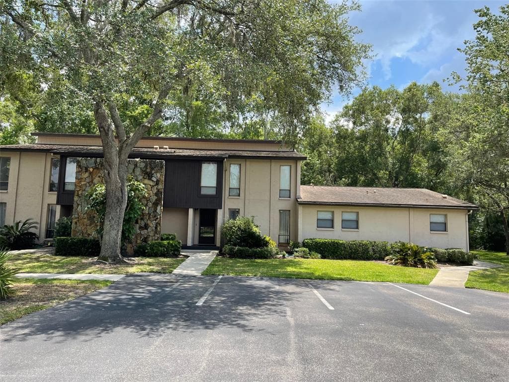 1400 TARPON WOODS BOULEVARD UNIT C2 PALM HARBOR, FL 34685