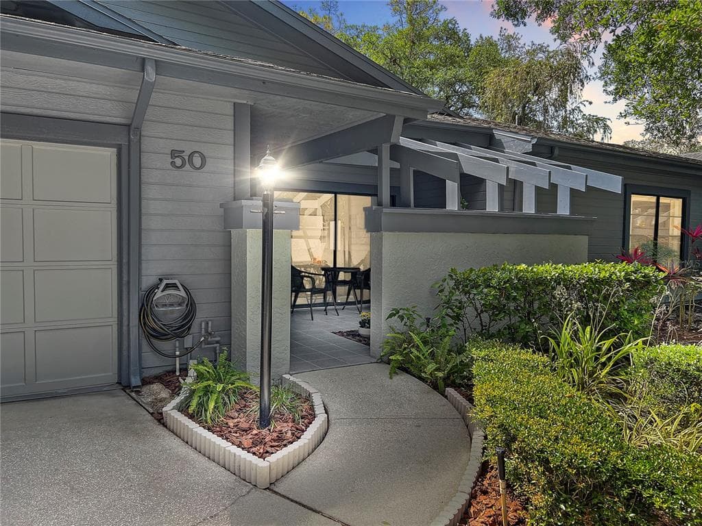 50 MORNING DOVE PLACE OLDSMAR, FL 34677