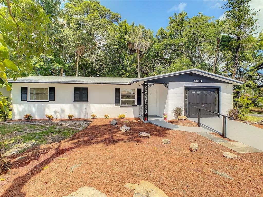 4418 5TH STREET W BRADENTON, FL 34207