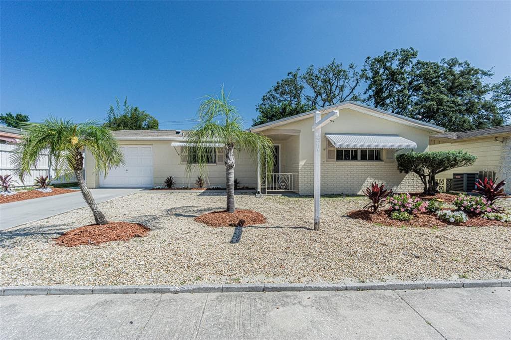 4345 WESTWOOD DRIVE HOLIDAY, FL 34691