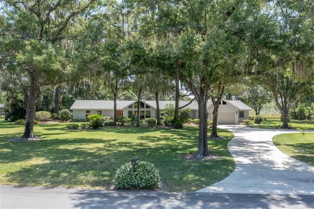 1727 RYAN DRIVE LUTZ, FL 33549