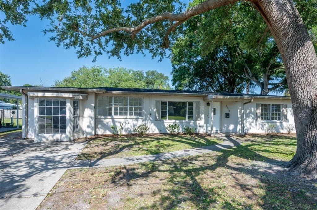 4319 S HUBERT AVENUE TAMPA, FL 33611