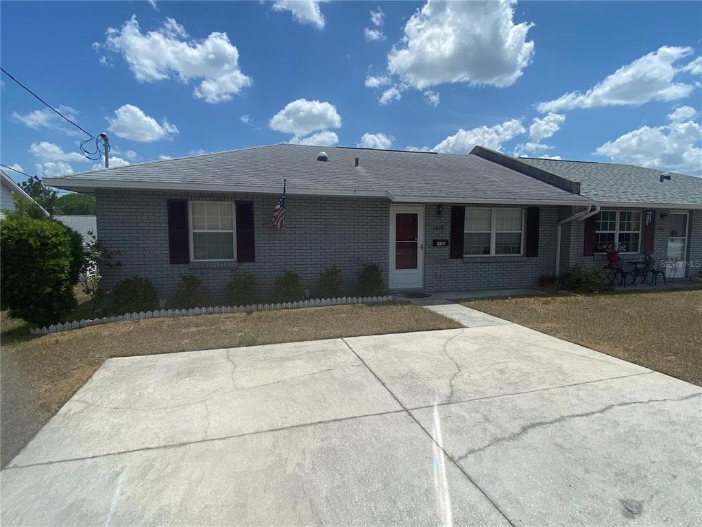 1448 THOUSAND ROSES DRIVE N LAKE WALES, FL 33853