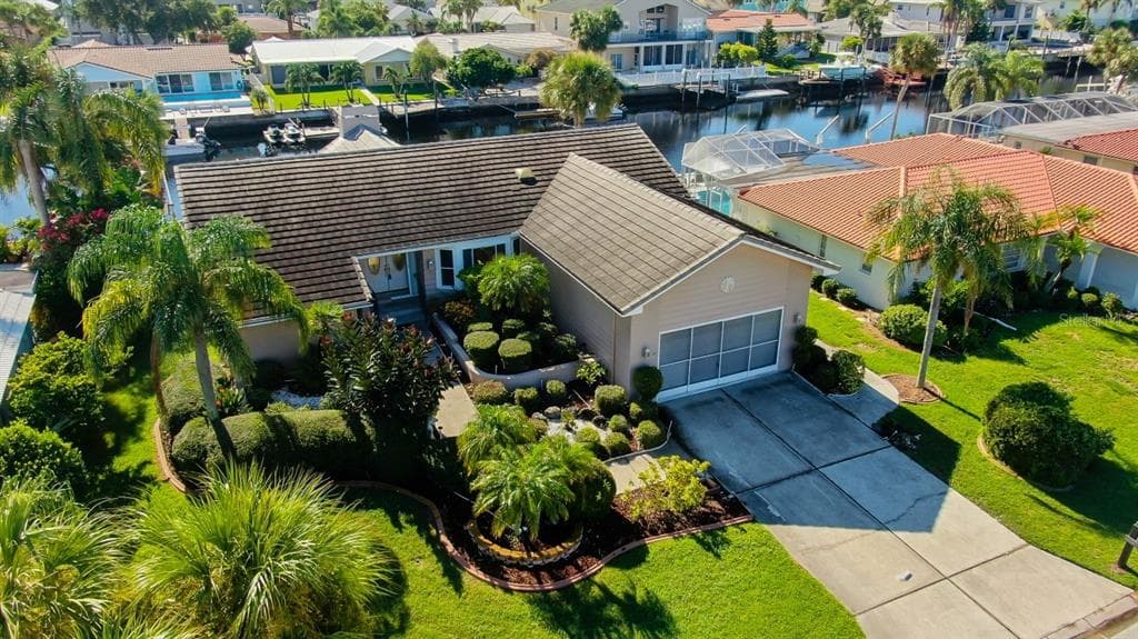 5130 PORPOISE PLACE NEW PORT RICHEY, FL 34652