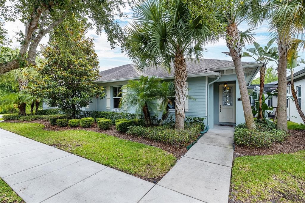 7004 BRIARHILL COURT