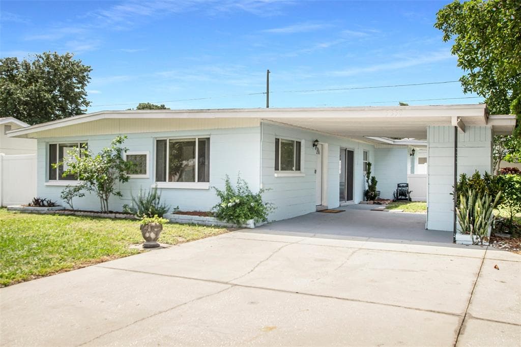 5350 56TH TERRACE N ST PETERSBURG, FL 33709