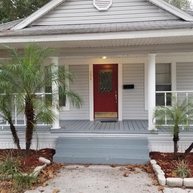 204 E JEAN STREET TAMPA, FL 33604