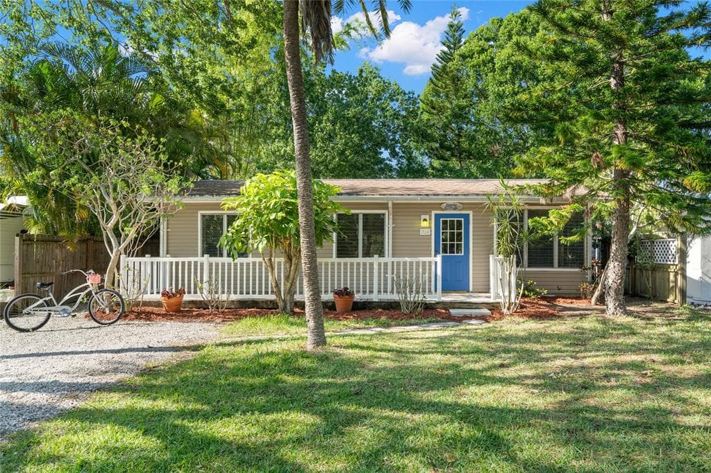 316 INDIANA CRYSTAL BEACH, FL 34681