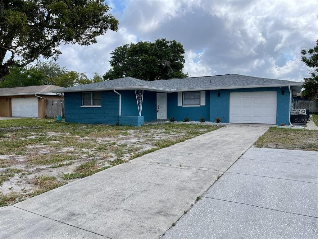 10320 GARDENIA LANE PORT RICHEY, FL 34668