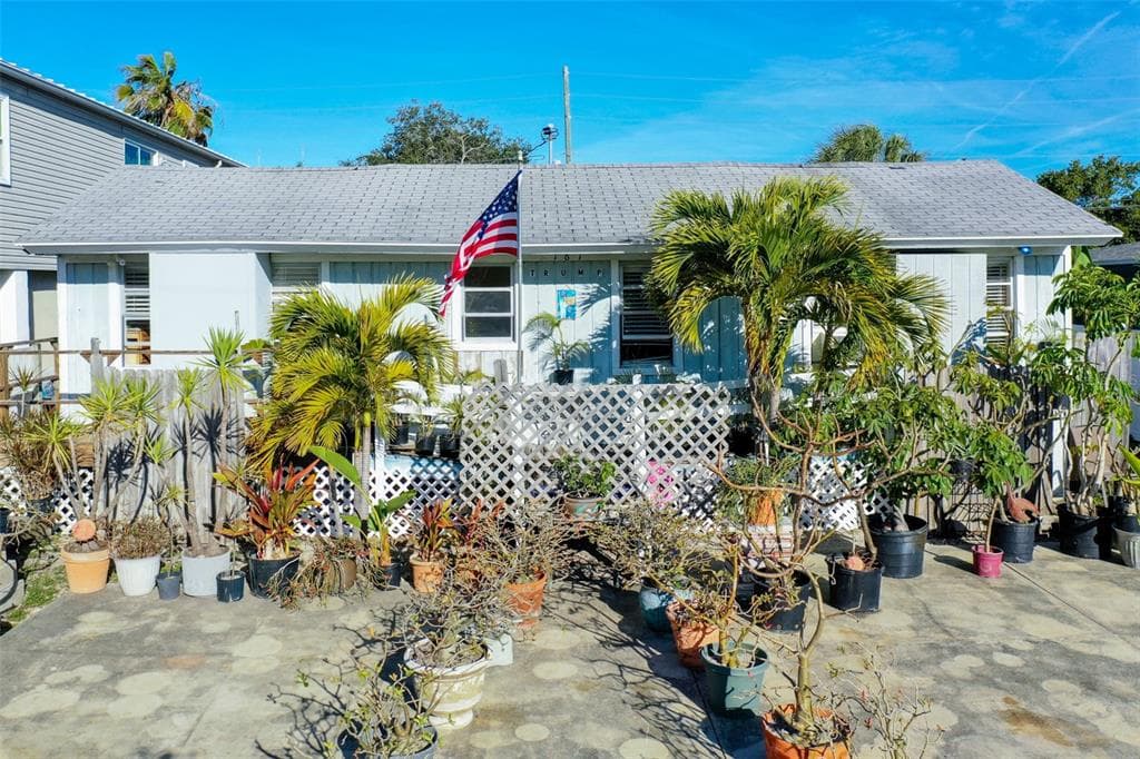 181 73RD AVENUE ST PETE BEACH, FL 33706