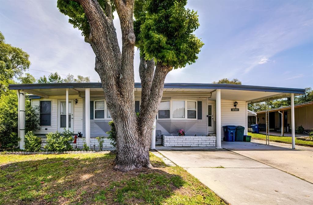 7175 FAIRLANE AVENUE BROOKSVILLE, FL 34613