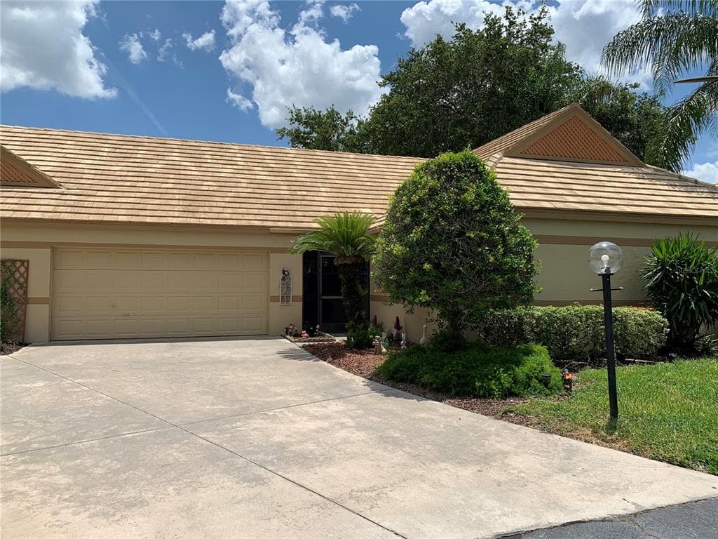 3417 57TH AVENUE DRIVE W UNIT 9 BRADENTON, FL 34210