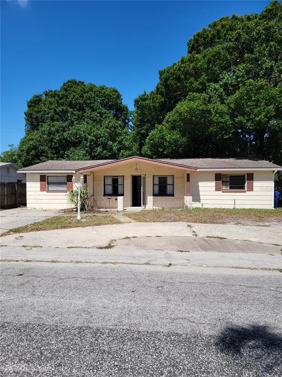 1429 DARTMOUTH DRIVE HOLIDAY, FL 34691