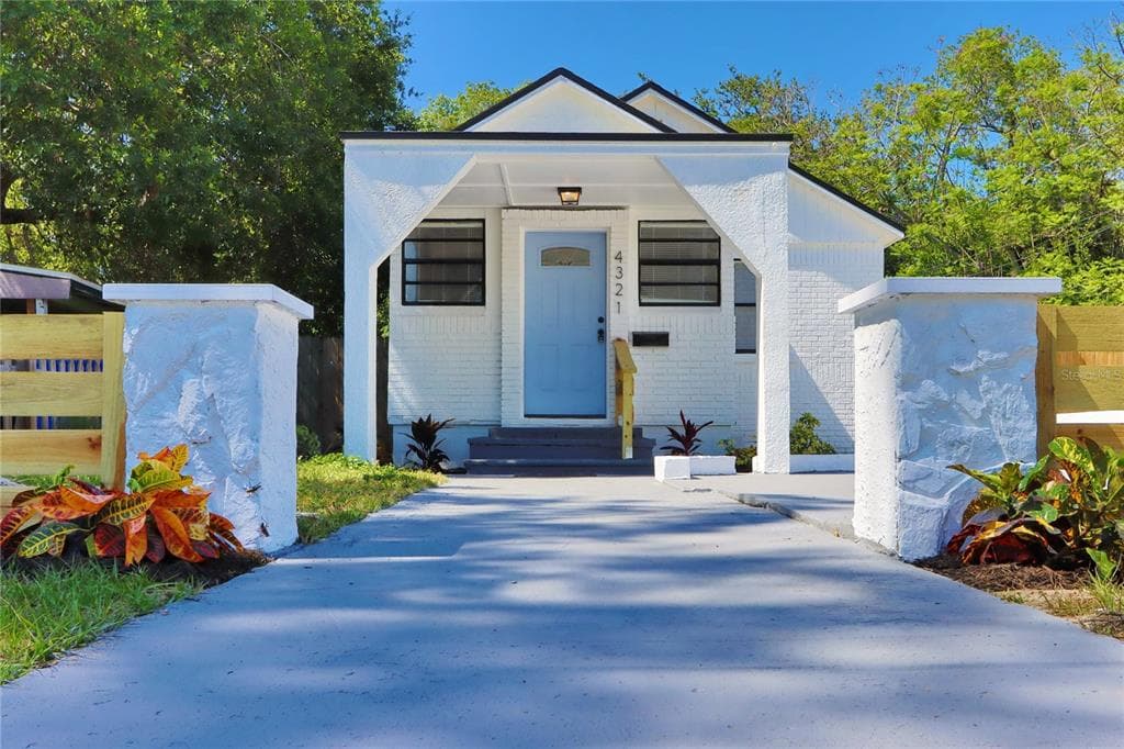 4321 16TH AVENUE S ST PETERSBURG, FL 33711