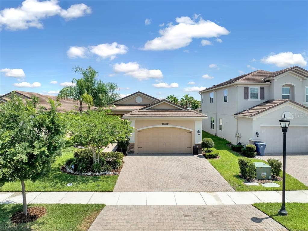 2632 TARRAGONA WAY WESLEY CHAPEL, FL 33543