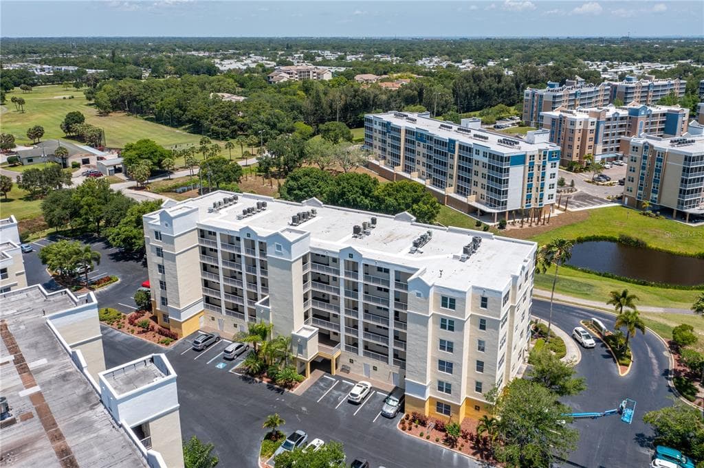 1200 COUNTRY CLUB DRIVE UNIT 4504 LARGO, FL 33771