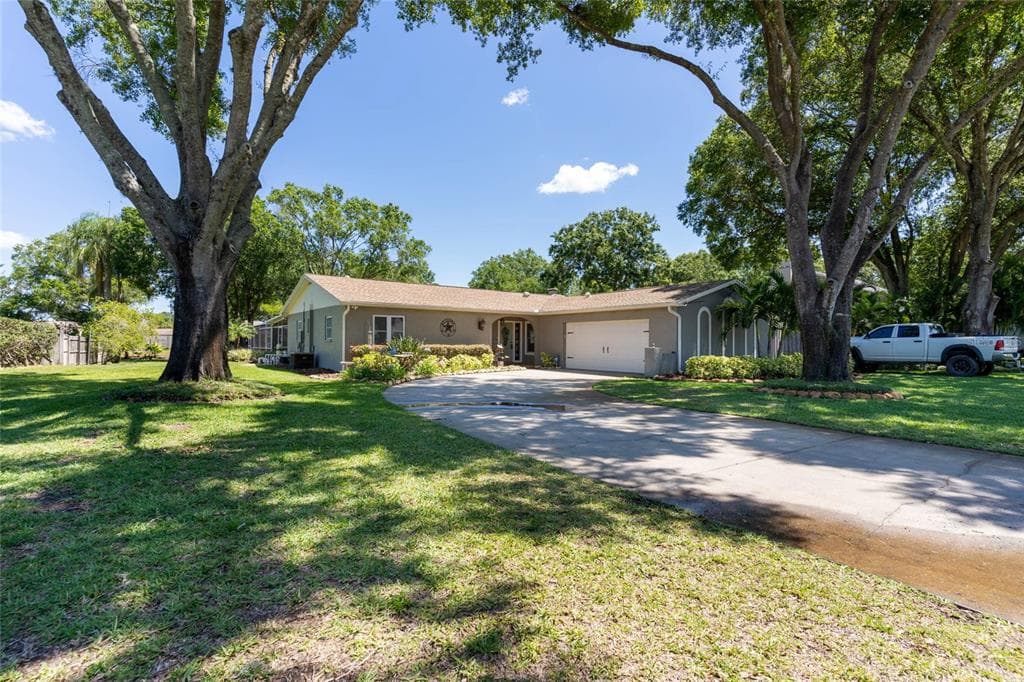 21845 PANTHER WAY LAND O LAKES, FL 34639