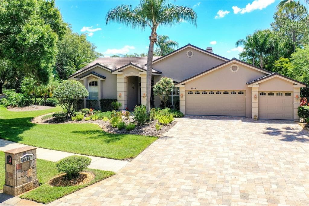 1515 WHISPER WIND LANE OLDSMAR, FL 34677