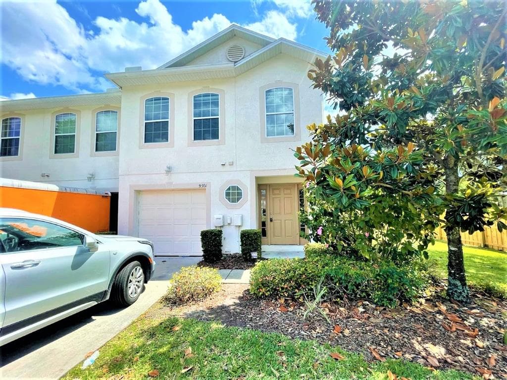 9501 ASHBURN CREEK LANE TAMPA, FL 33610