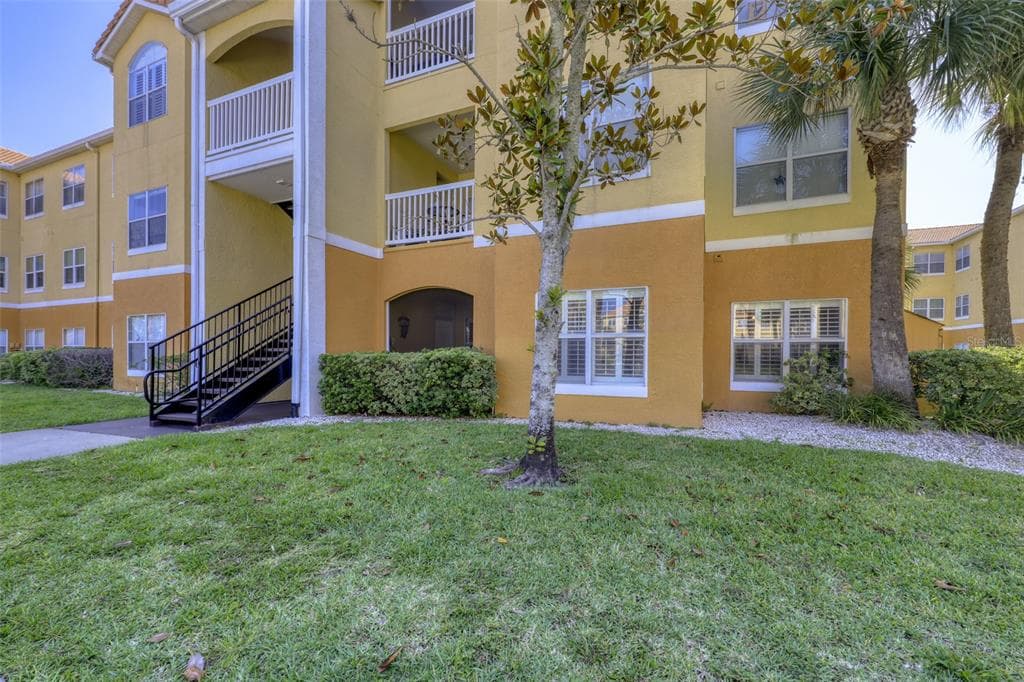 10764 70TH AVENUE UNIT 3102 SEMINOLE, FL 33772