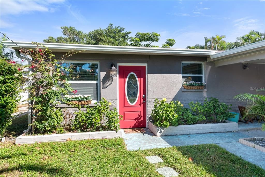 13311 2ND STREET E MADEIRA BEACH, FL 33708