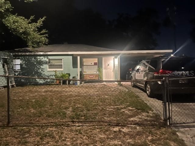 11205 N ARDEN AVENUE TAMPA, FL 33612