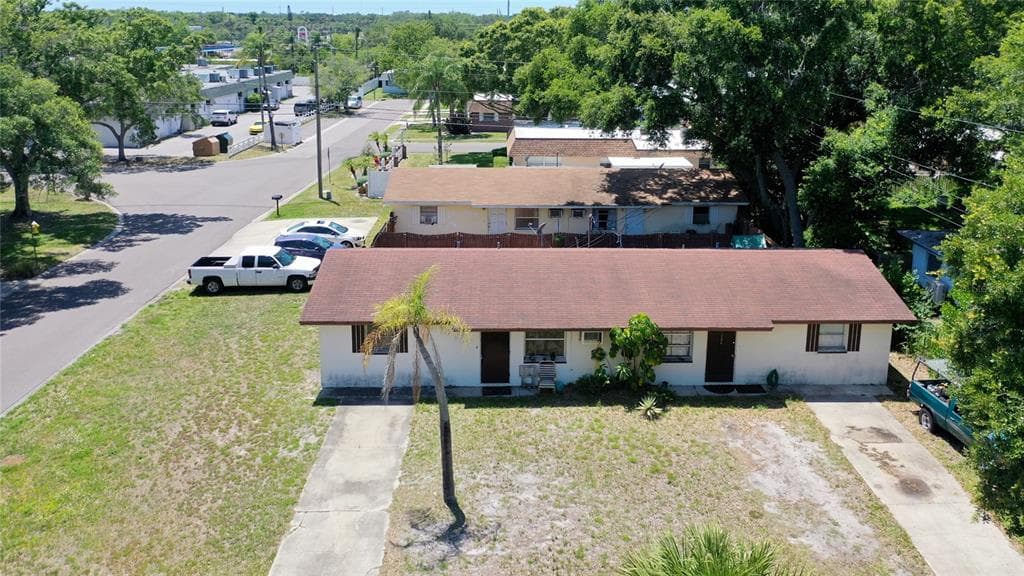 122 WERTZ DRIVE LARGO, FL 33771