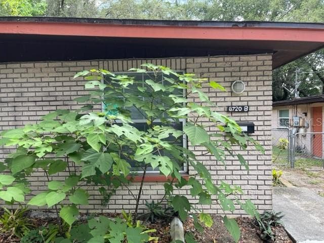 8720 N 48TH STREET UNIT B TAMPA, FL 33617