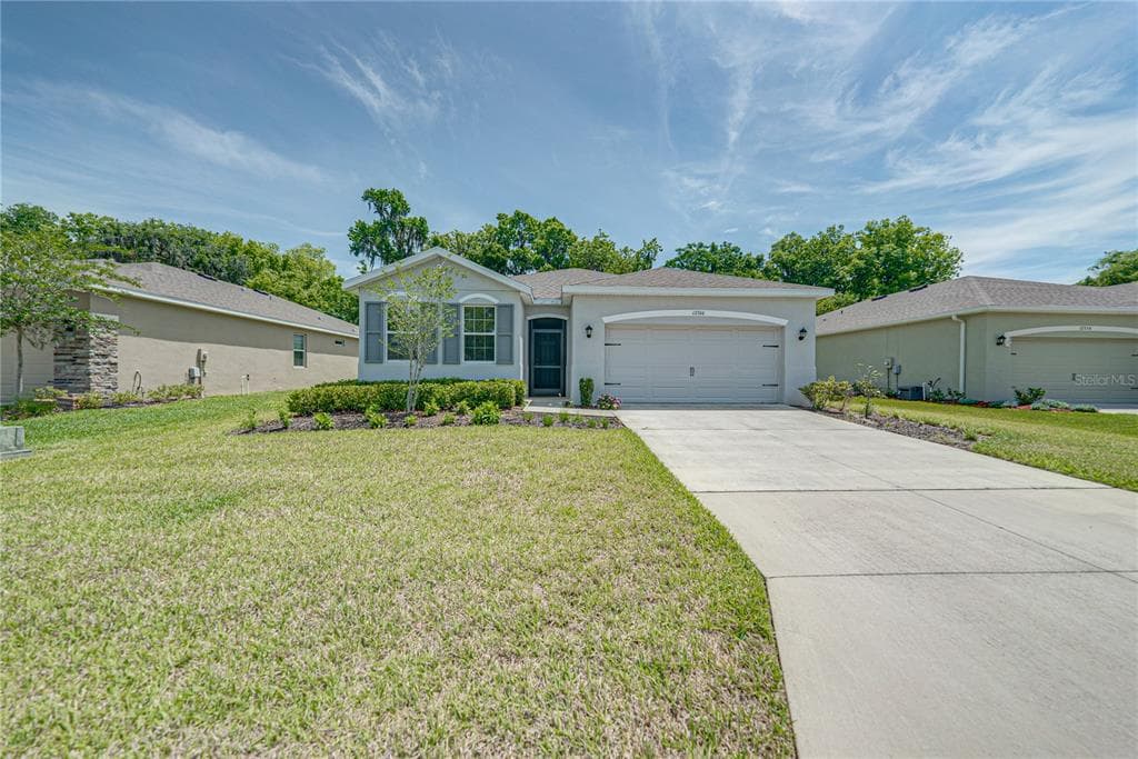 12366 EASTPOINTE DRIVE DADE CITY, FL 33525