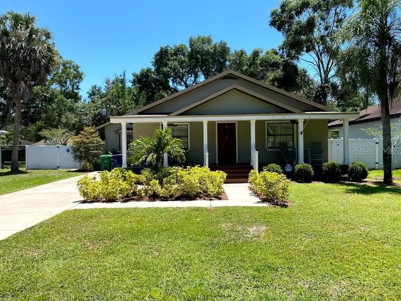 3908 W MCKAY AVENUE TAMPA, FL 33609