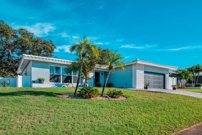 14665 CROWN DRIVE LARGO, FL 33774