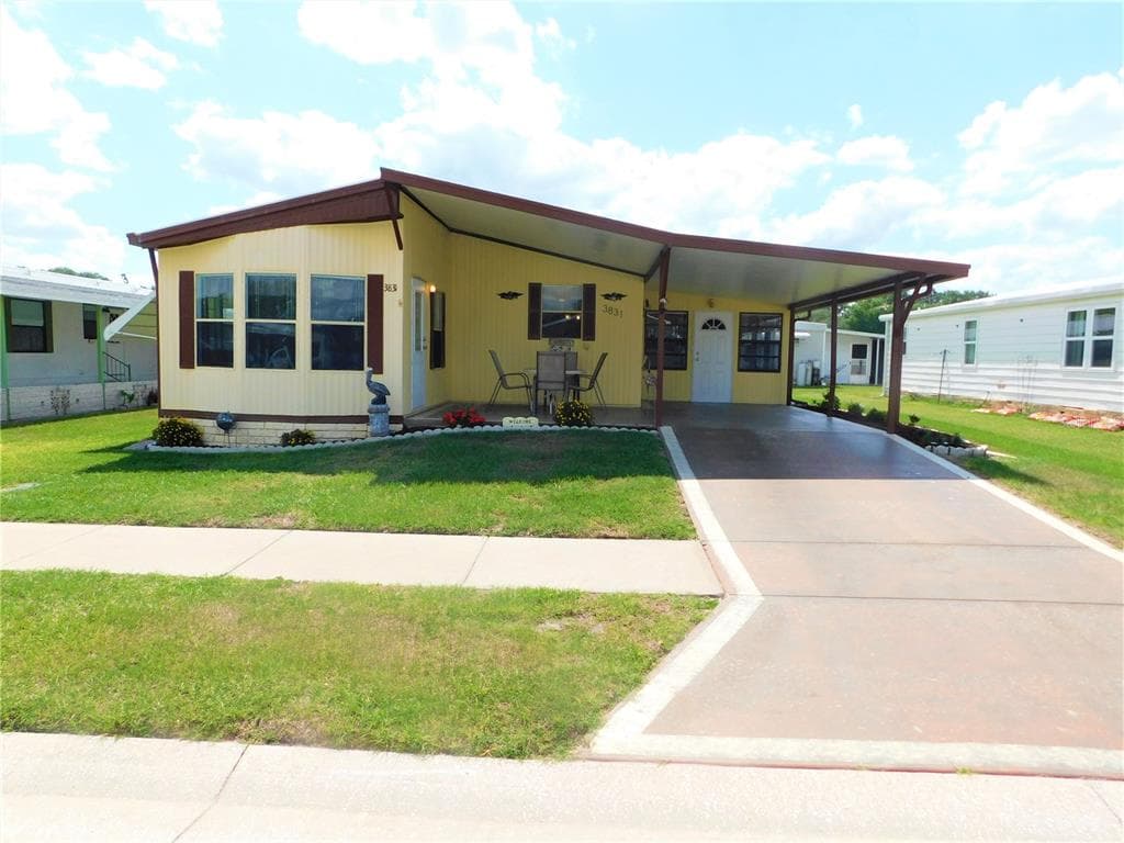 3831 CHRIS DRIVE WESLEY CHAPEL, FL 33543