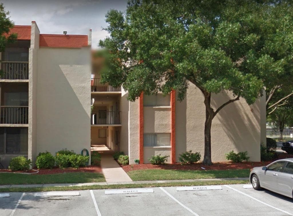 1130 N LAKE PARKER AVENUE UNIT C126 LAKELAND, FL 33805