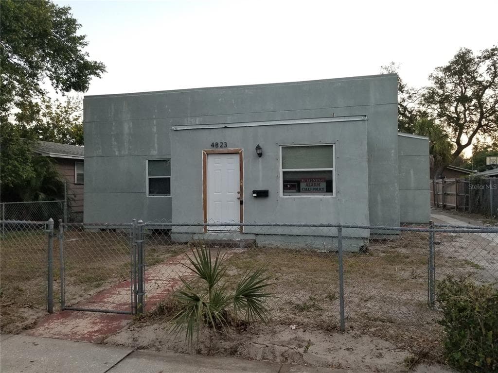 4823 10TH AVENUE S ST PETERSBURG, FL 33711