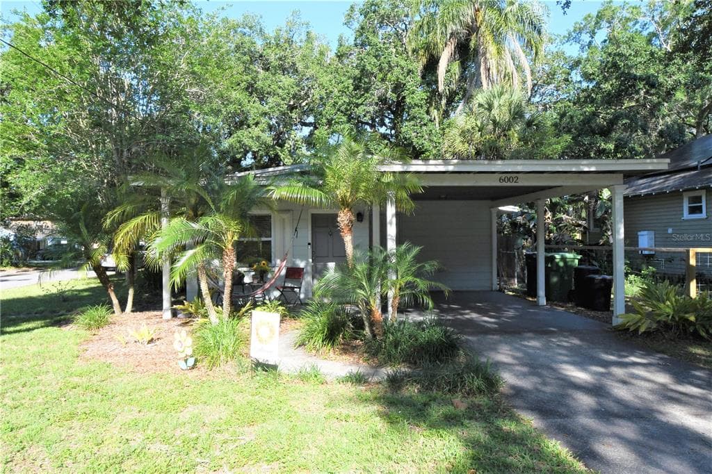 6002 N ITHMAR AVENUE TAMPA, FL 33604