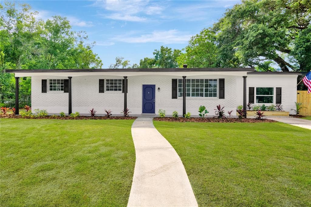 7104 BONITO STREET TAMPA, FL 33617