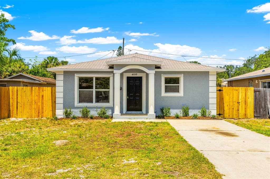 4059 13TH AVENUE S ST PETERSBURG, FL 33711