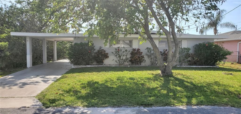 13925 KING AVENUE HUDSON, FL 34667