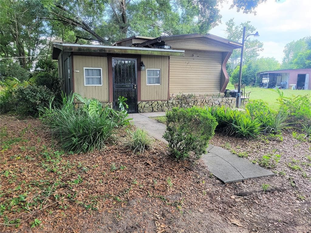 11251 DRAPER COURT DADE CITY, FL 33525