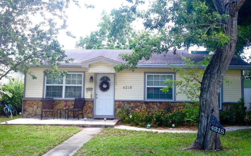 4218 6TH AVENUE N ST PETERSBURG, FL 33713