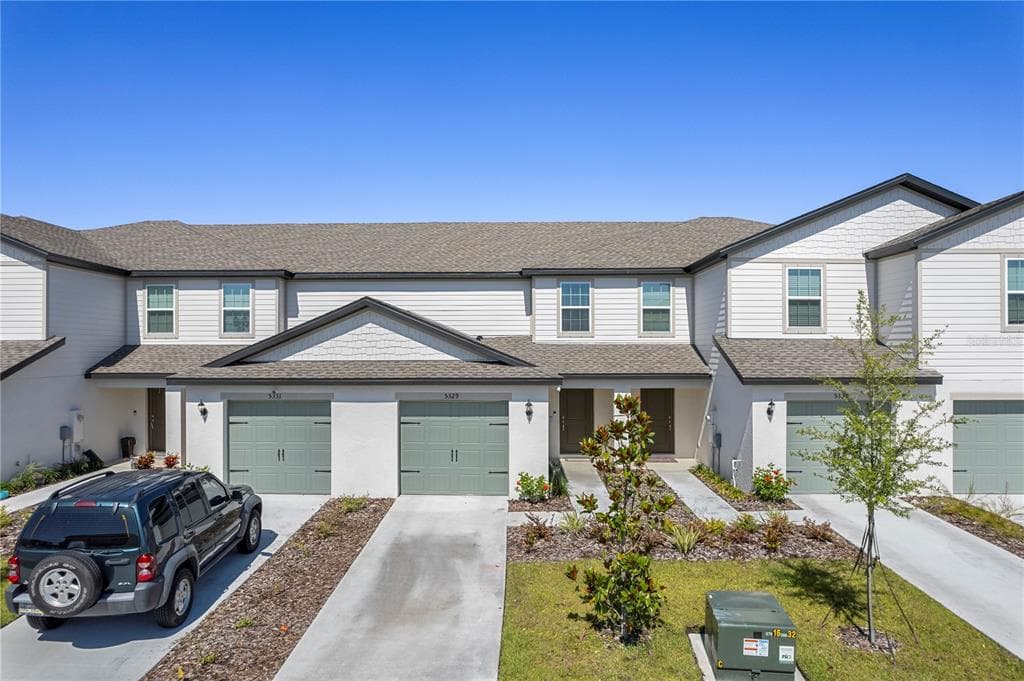5329 NEW FRIENDSHIP PLACE TAMPA, FL 33619
