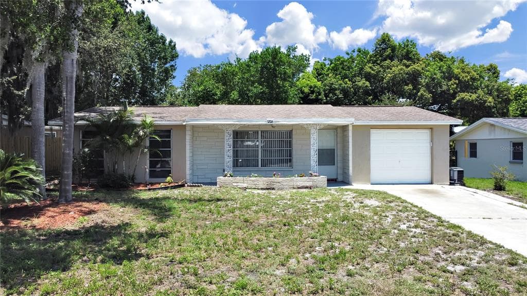 5206 GREENWOOD STREET NEW PORT RICHEY, FL 34653
