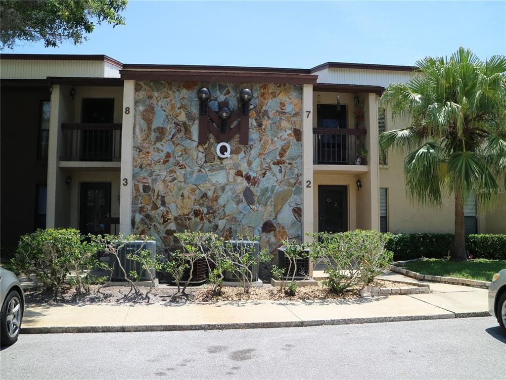 1200 TARPON WOODS BOULEVARD UNIT Q8 PALM HARBOR, FL 34685