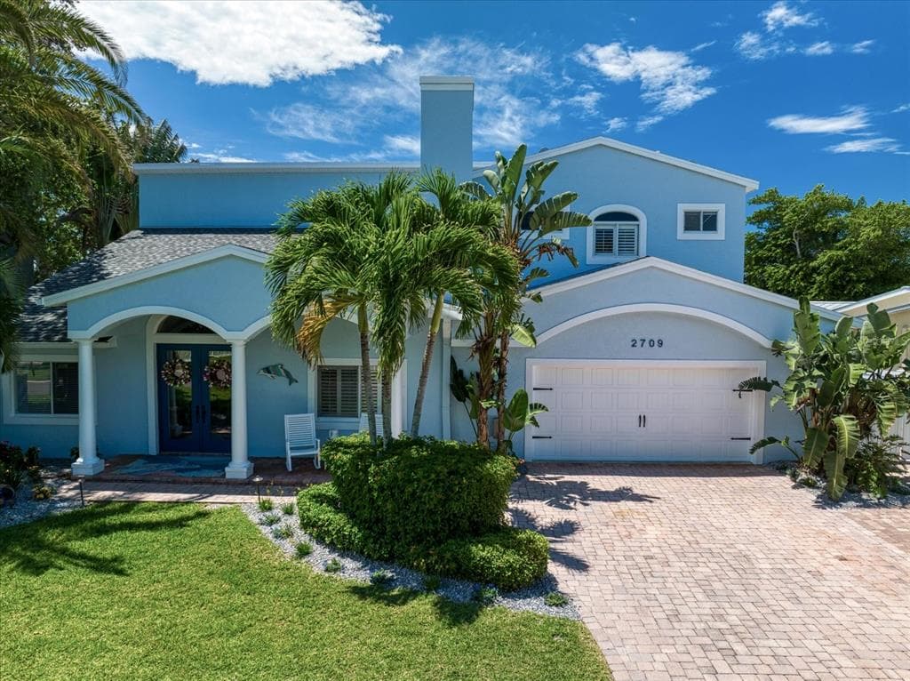 2709 BAY BOULEVARD INDIAN ROCKS BEACH, FL 33785