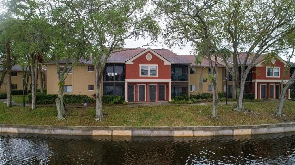 5620 BAYWATER DRIVE UNIT 5620 TAMPA, FL 33615