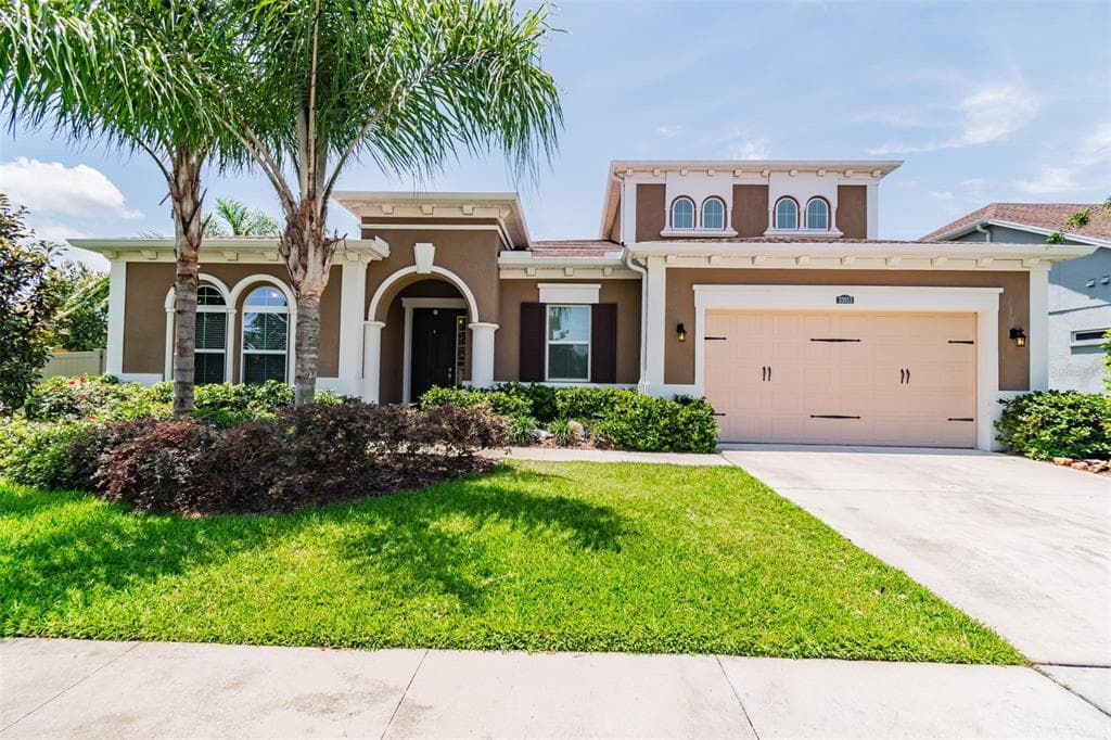 32053 PINFELD DRIVE WESLEY CHAPEL, FL 33543