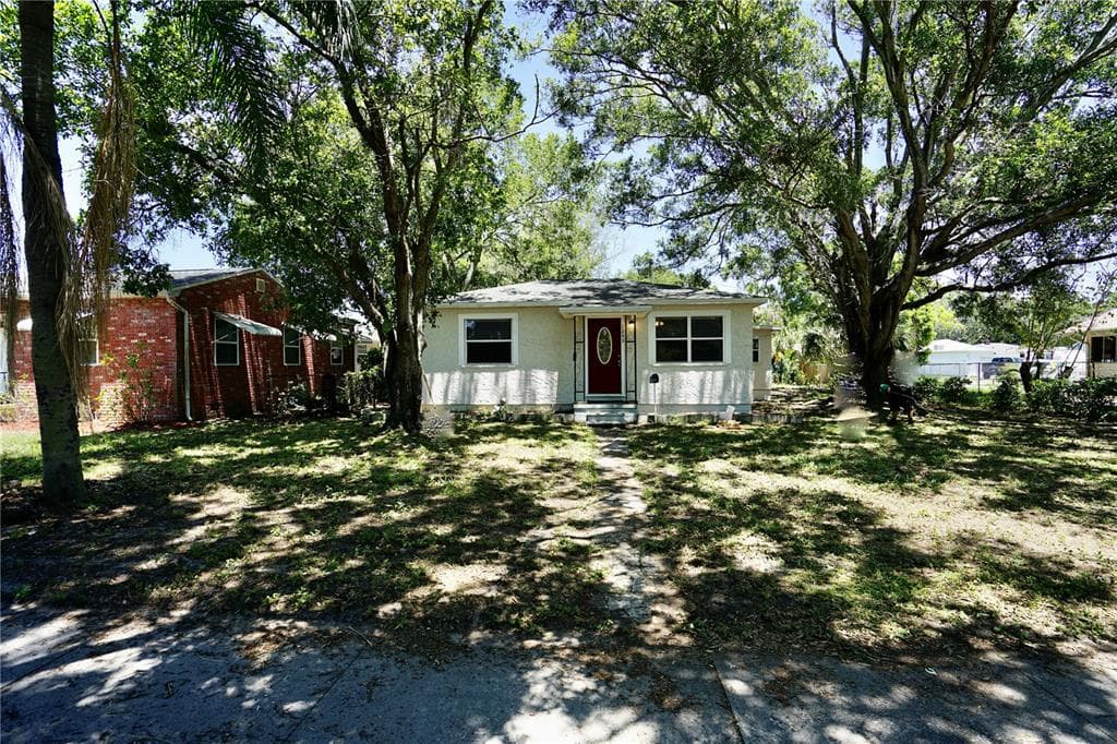 1243 55TH AVENUE N ST PETERSBURG, FL 33703