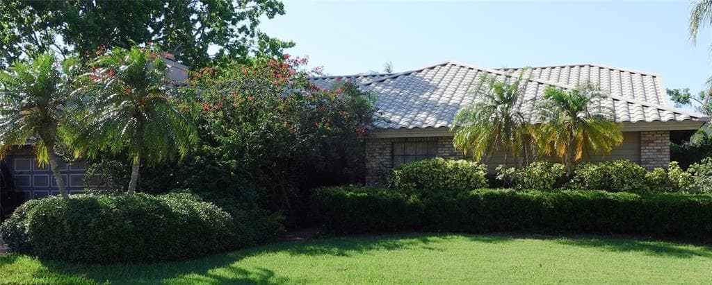 119 WOODCREEK DRIVE S SAFETY HARBOR, FL 34695