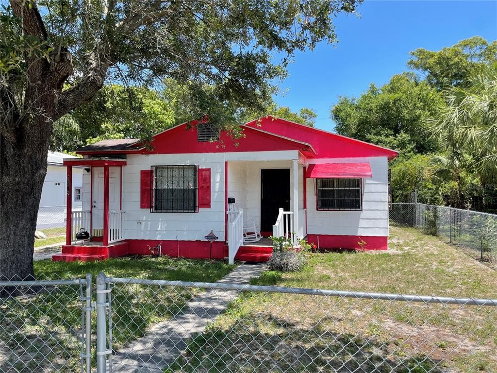 1942 29TH STREET S ST PETERSBURG, FL 33712
