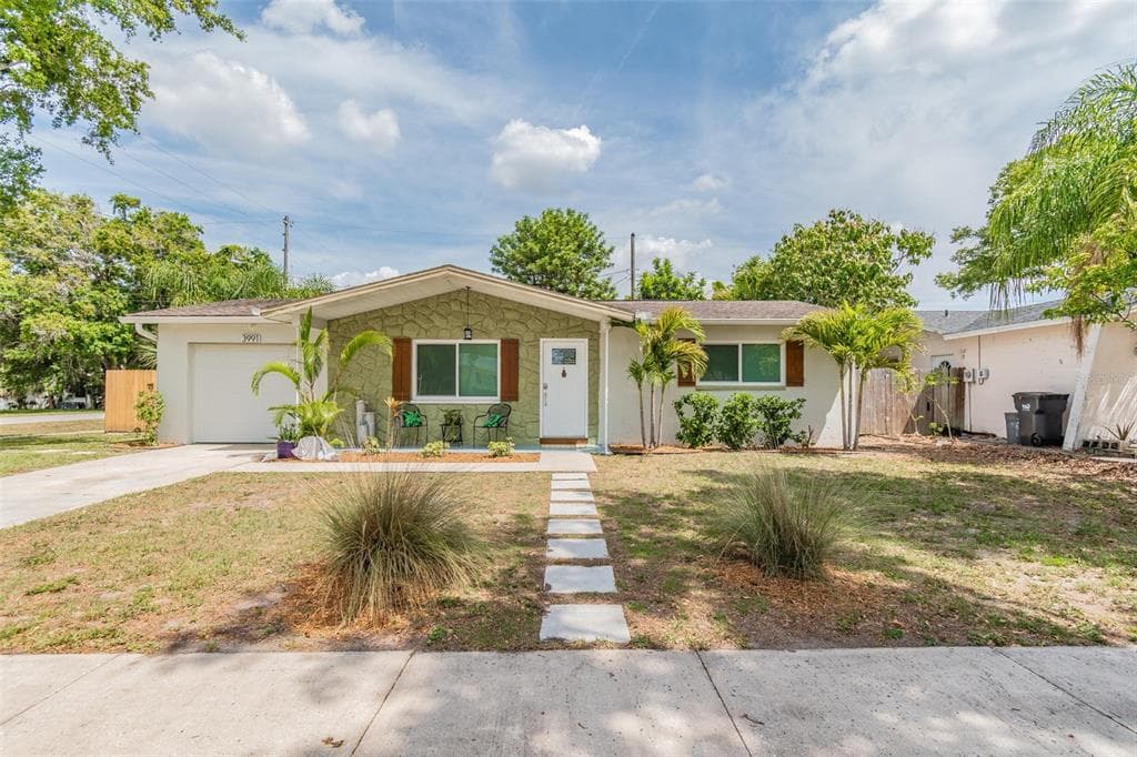 3991 43RD AVE N ST PETERSBURG, FL 33714